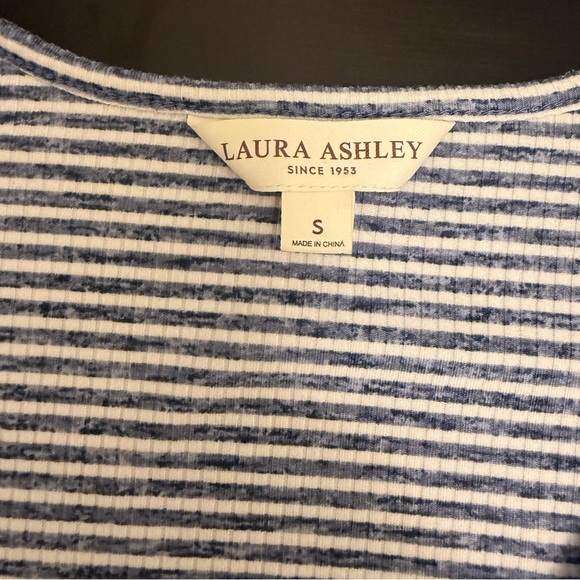 Laura Ashley Ribbed Nightgown Blue White Sleep Shirt Size Small Stretch Women's - Picture 3 of 11